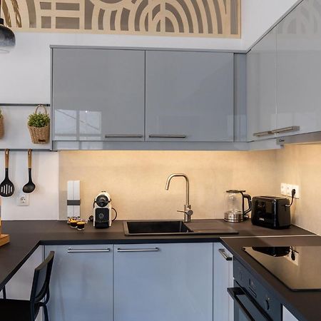 Central Suites Aegina 2 外观 照片