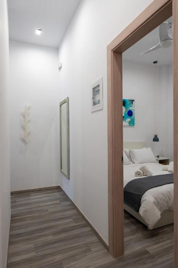 Central Suites Aegina 2 外观 照片