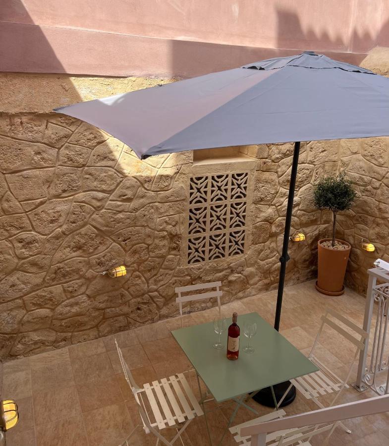 Central Suites Aegina 2 外观 照片