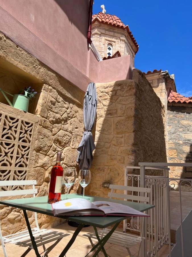 Central Suites Aegina 2 外观 照片