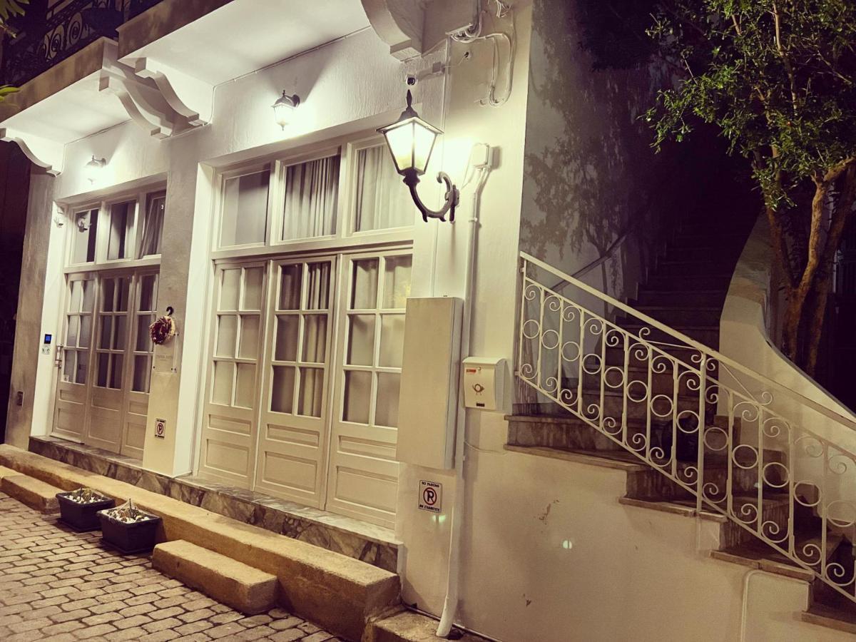 Central Suites Aegina 2 外观 照片